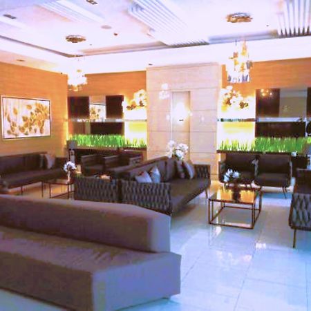 Grass Residences Rendezvous - Sm North Edsa Манила Екстериор снимка