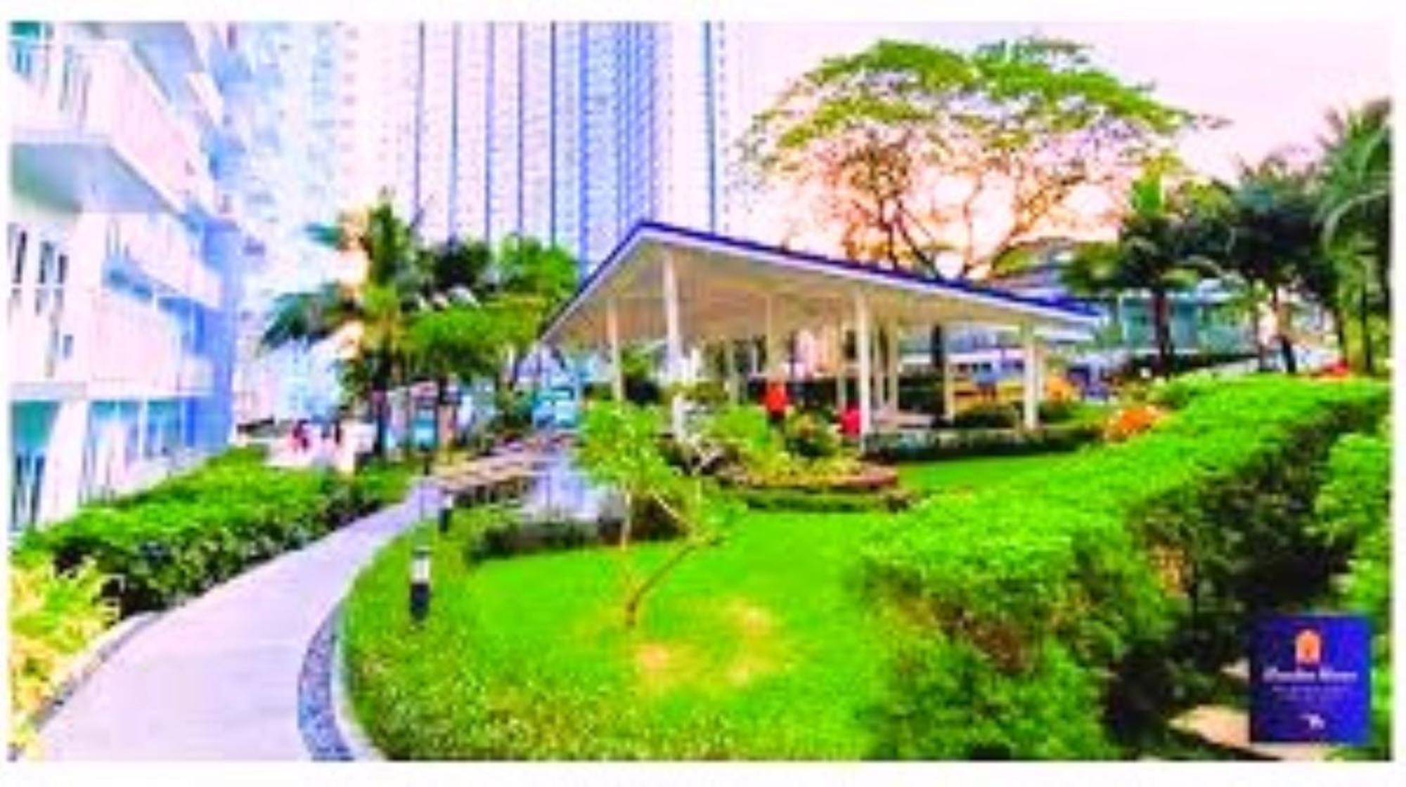 Grass Residences Rendezvous - Sm North Edsa Манила Екстериор снимка