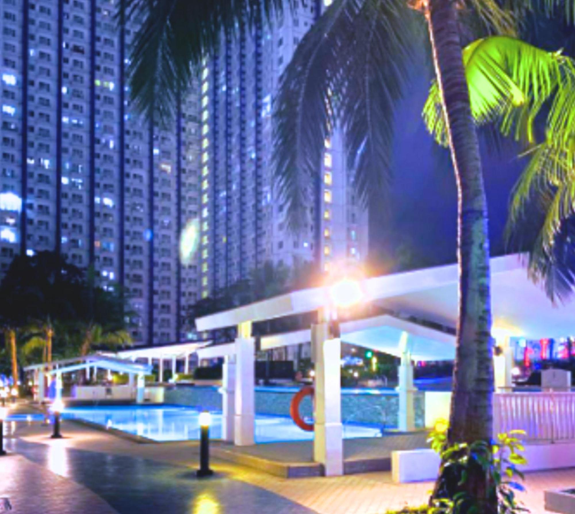 Grass Residences Rendezvous - Sm North Edsa Манила Екстериор снимка