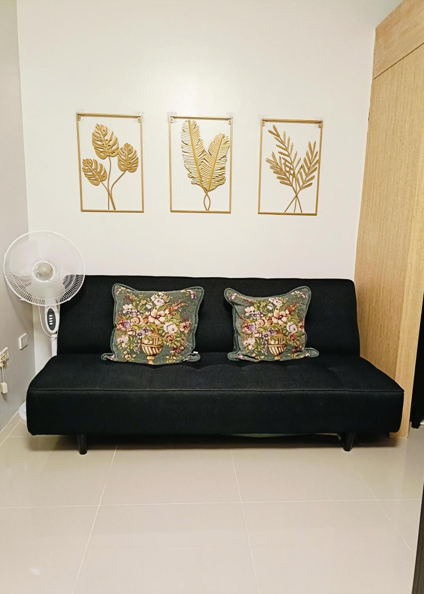 Grass Residences Rendezvous - Sm North Edsa Манила Екстериор снимка