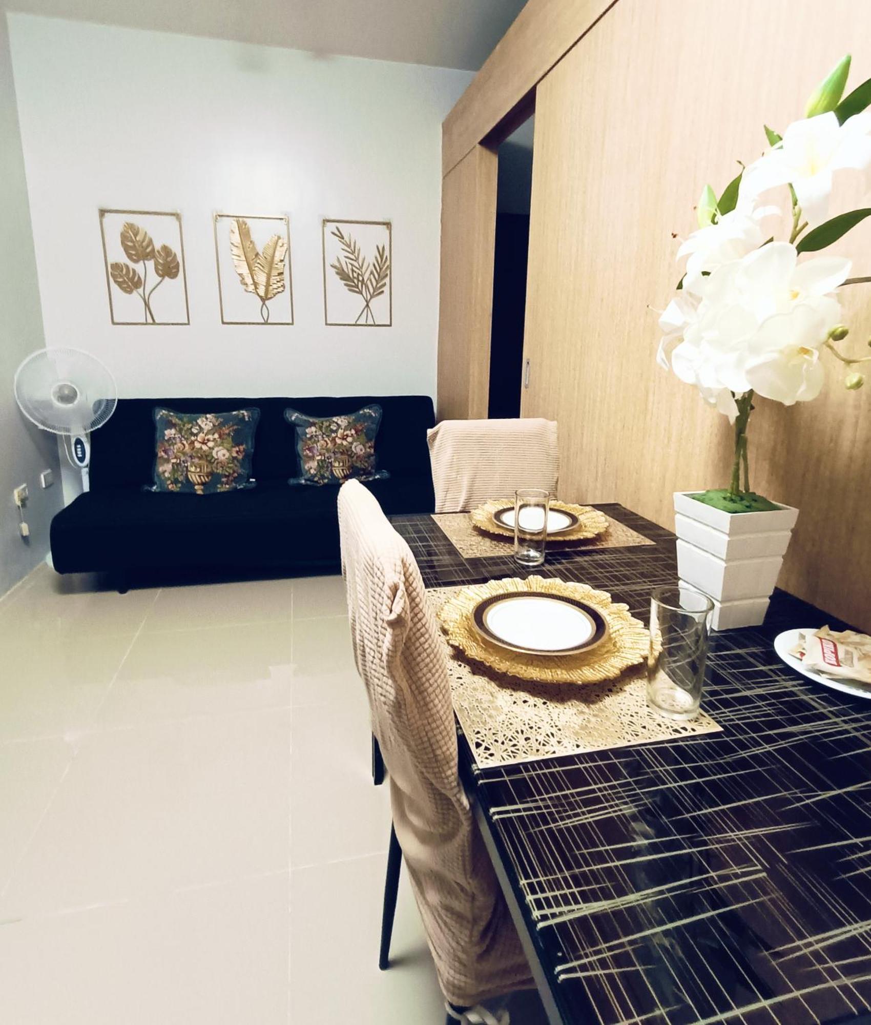 Grass Residences Rendezvous - Sm North Edsa Манила Екстериор снимка